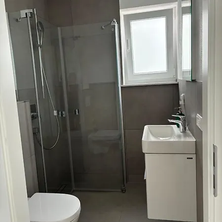 Eidem - Floor 아파트 *